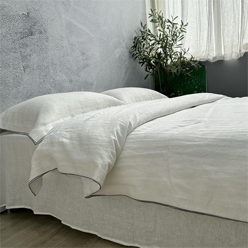 Italian-Inspired Minimalist Pure Linen Bedding Set