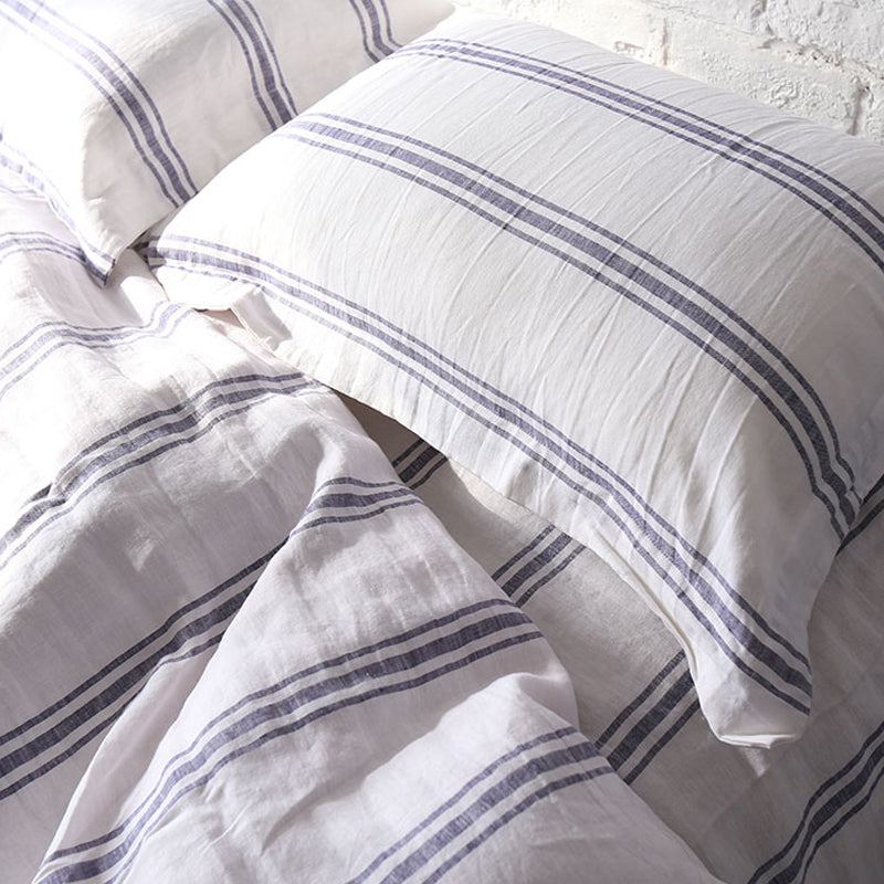 Classic Stripe Linen 4-piece Bedding Set